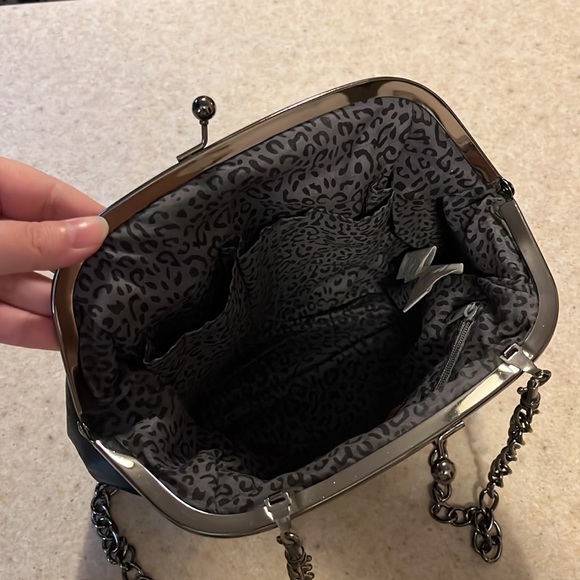 Kisslock Coin purse style Bag - Picture 4 of 9